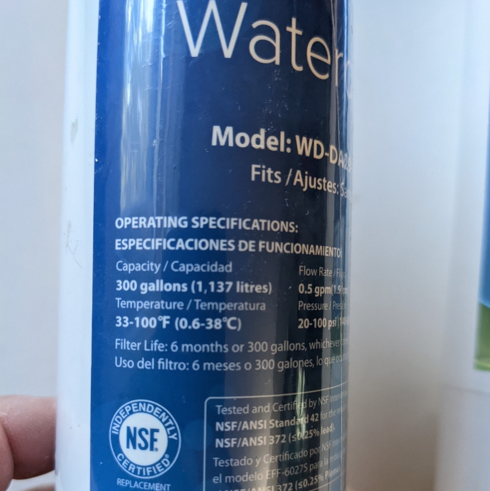 Two New Waterdrop DA29-00020B Refrigerator Water Filter, Replacement  - Picture 2 of 7